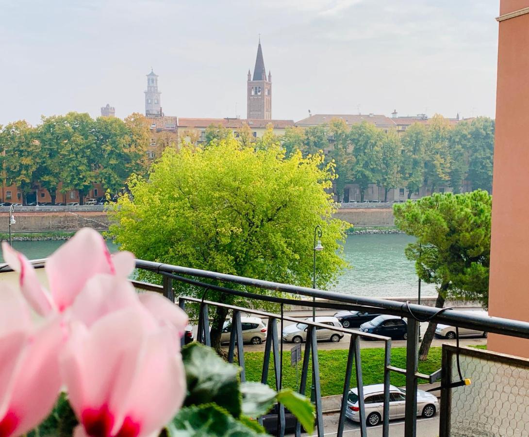 Riverview Luxury Flat Verona Eksteriør billede